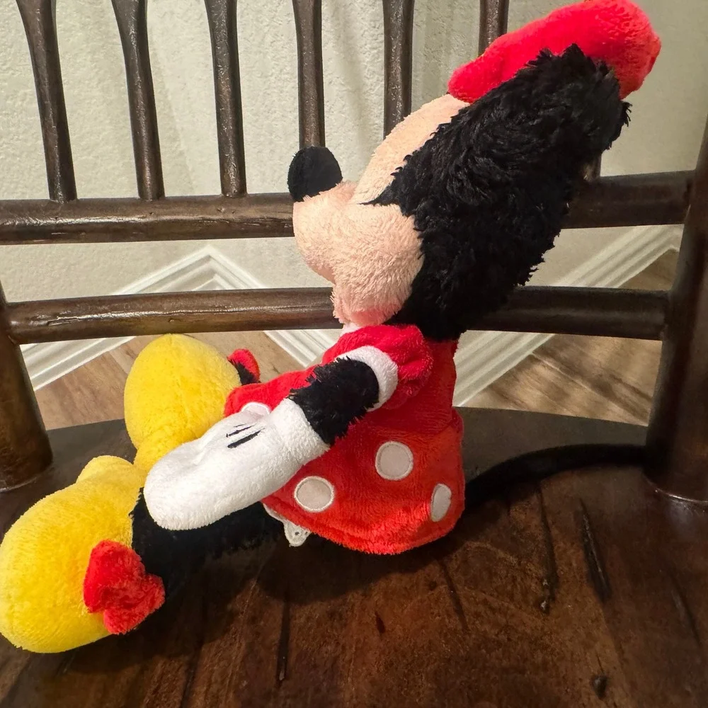 Disney Minnie Mouse Plush Red Polka Dot Dress White Gloves Yellow‎ Shoes Toy